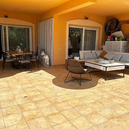 Aloha Hill With Swimming Pools Appartamento *